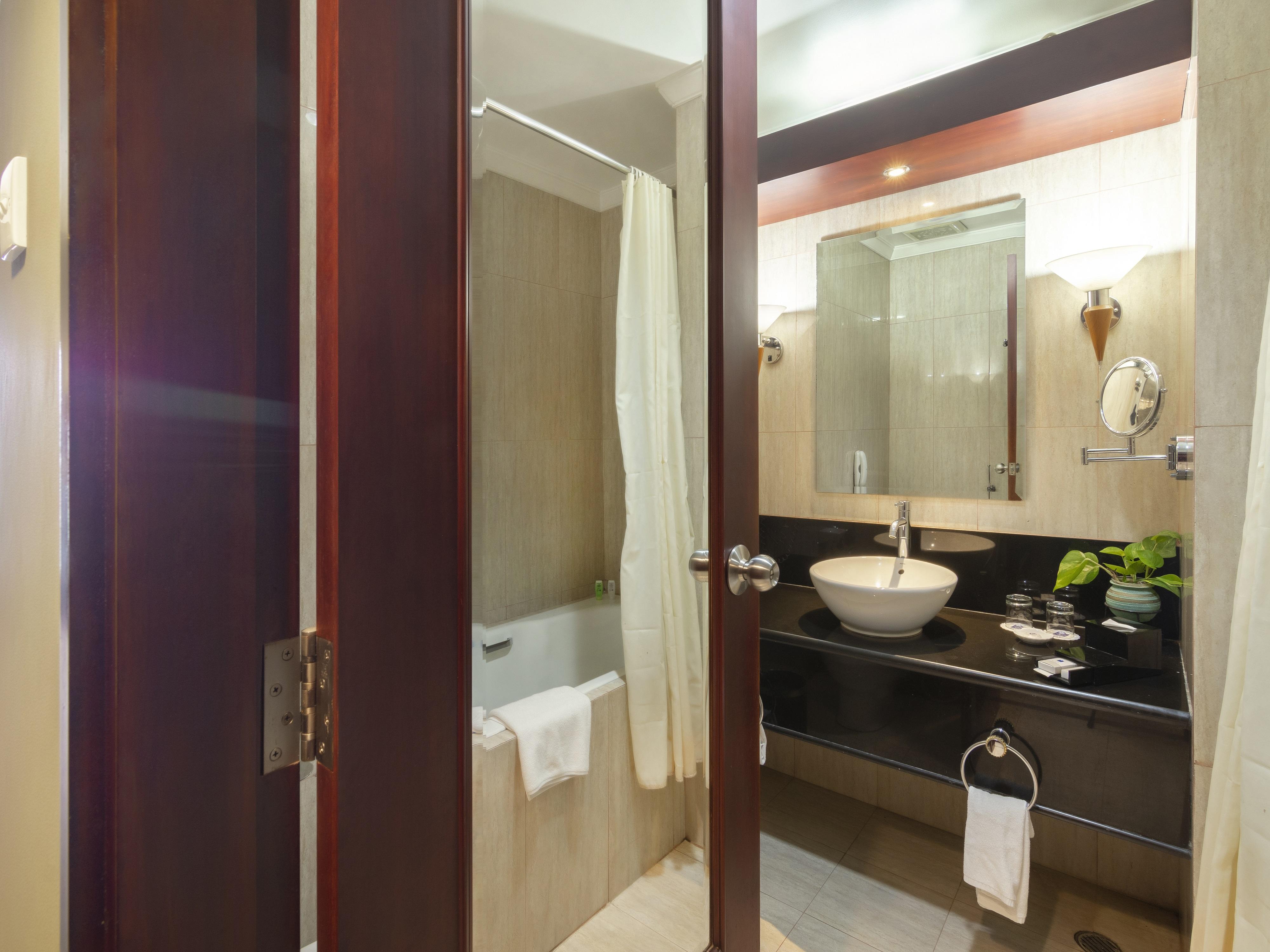 Blue Sky Hotel Balikpapan Buitenkant foto
