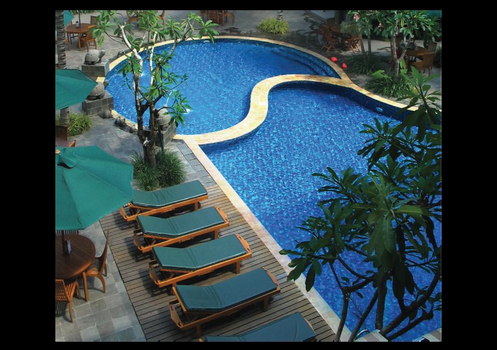 Blue Sky Hotel Balikpapan Buitenkant foto